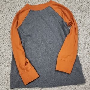 2 Kids Long Sleeve Shirt